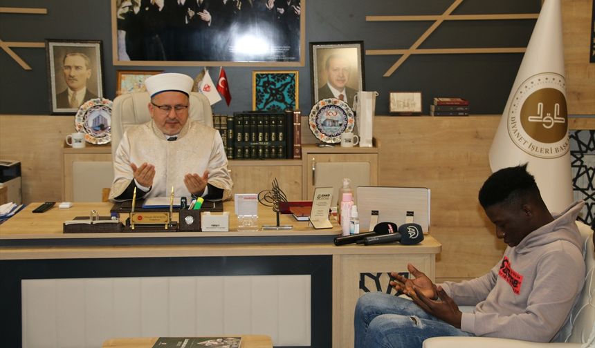 Dikili'de 7 düzensiz göçmen yakalandı