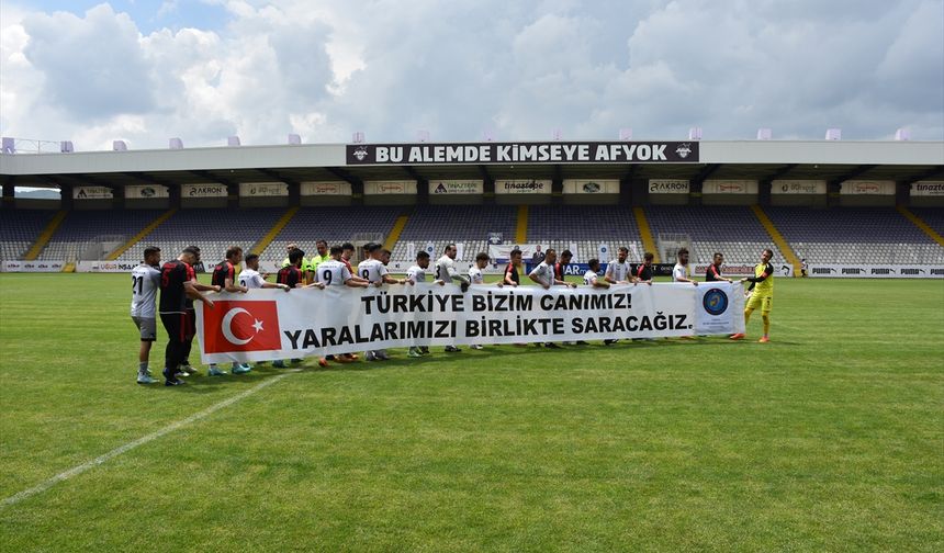 İşitme Engelliler Futbol Süper Ligi'nin şampiyonu "Gölcük" oldu