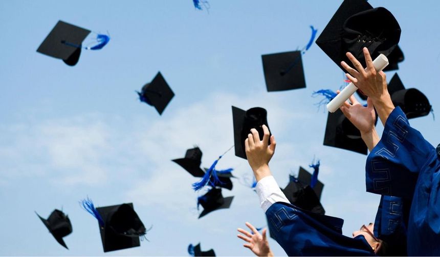 Öğretmen adayları dikkat! Hazırlık eğitimi başvuru duyurusu yayımlandı!