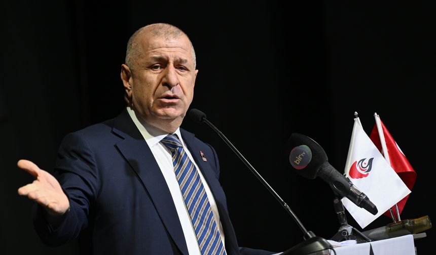 Ümit Özdağ Manisa Gazeteciler Cemiyetini ziyaret etti