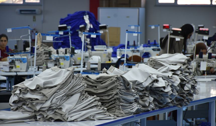 Uşaklı tekstilciler zor günler yaşıyor