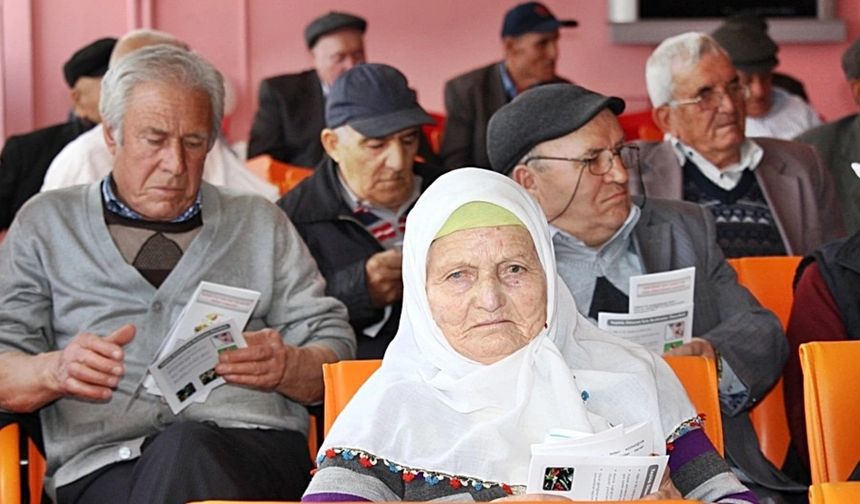 Türkiye ve Uşak Yaşlanıyor