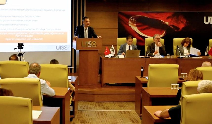 Uşak TSO'da sektör temsilcilerinin de katıldığı geniş kapsamlı meclis toplantısı yapıldı