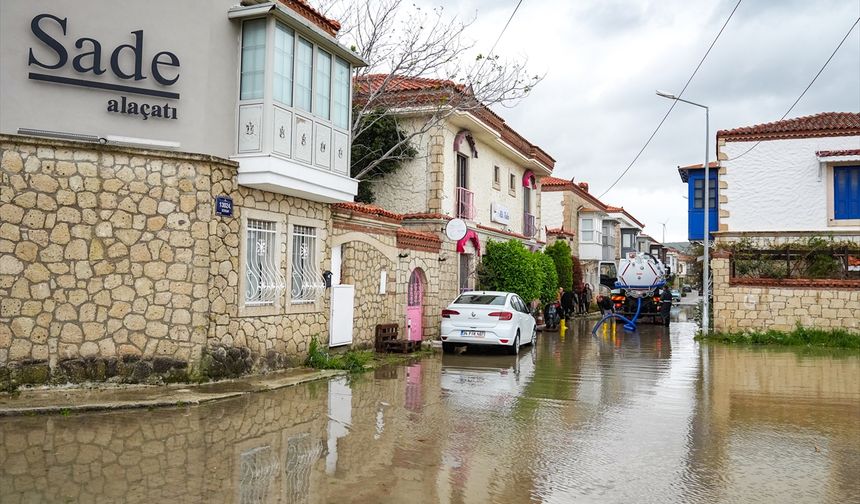 Çeşme Alaçatı'daki otelleri su bastı