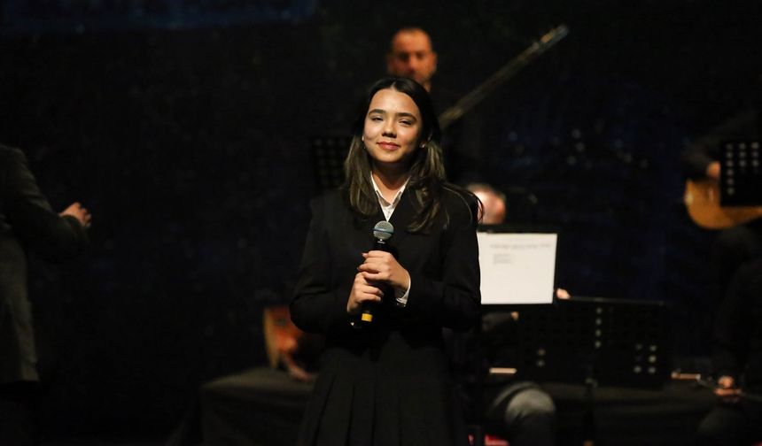 Uşak'ta Liselerarası Müzik Yarışması'ndan fotoğraf kareleri