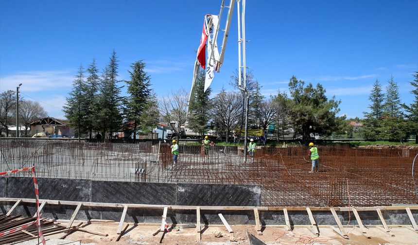 Uşak İlyaslı'da 253 öğrenci için yeni bir okul yaptırılıyor