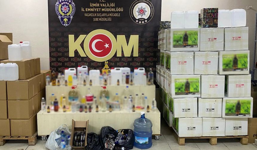 İzmir'deki kaçakçılık operasyonlarında 23 kişiye adli işlem