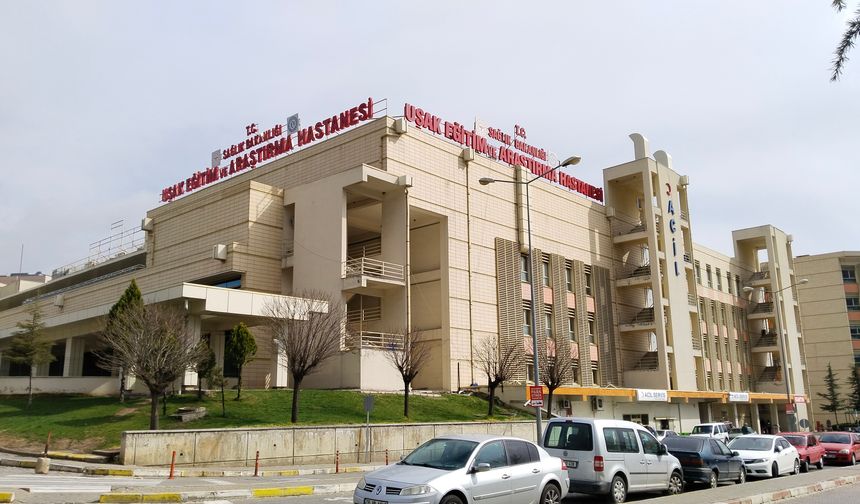 Uşak Eğitim ve Araştırma Hastanesi'nde yeni bir dahiliye uzmanı göreve başladı