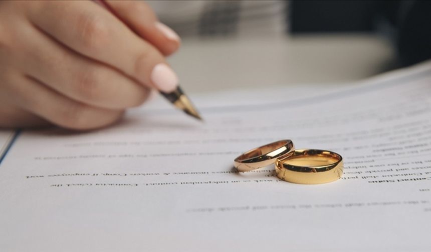 Evlenecek gençlere 20 firmadan indirim müjdesi !