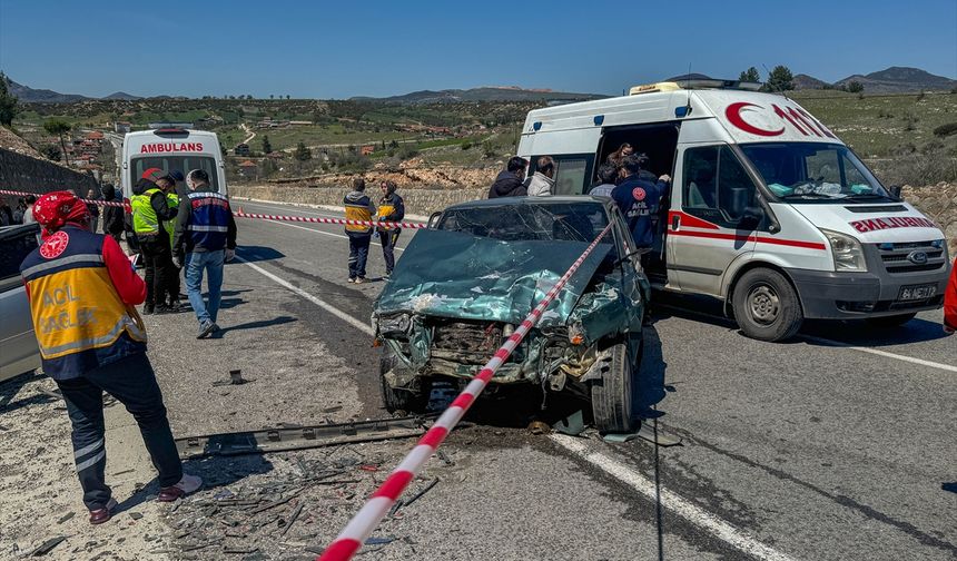 2024 yılında 6 bin 351 kişi trafik kazalarında hayatını kaybetti !