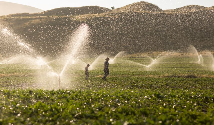 Uşak'ta tarımsal sulama yapan çiftçilere faturalarda kolaylık