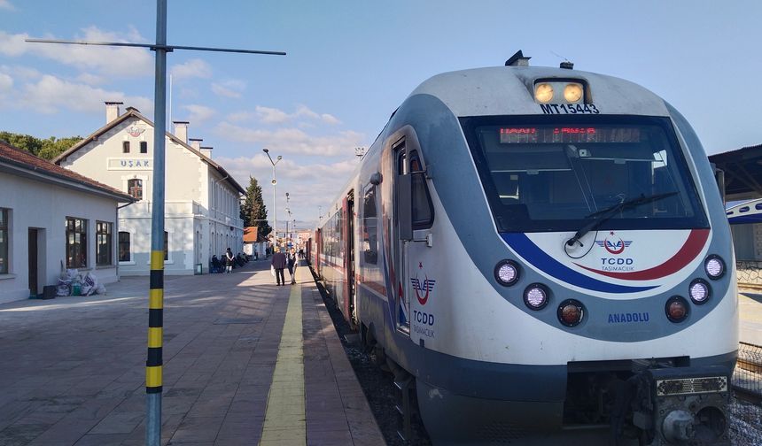 Uşak Tren Garı'nın hızlı tren için de kullanılmasını istediler