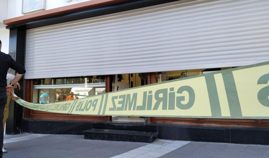 Uşak'taki sarrafta silahlı saldırı