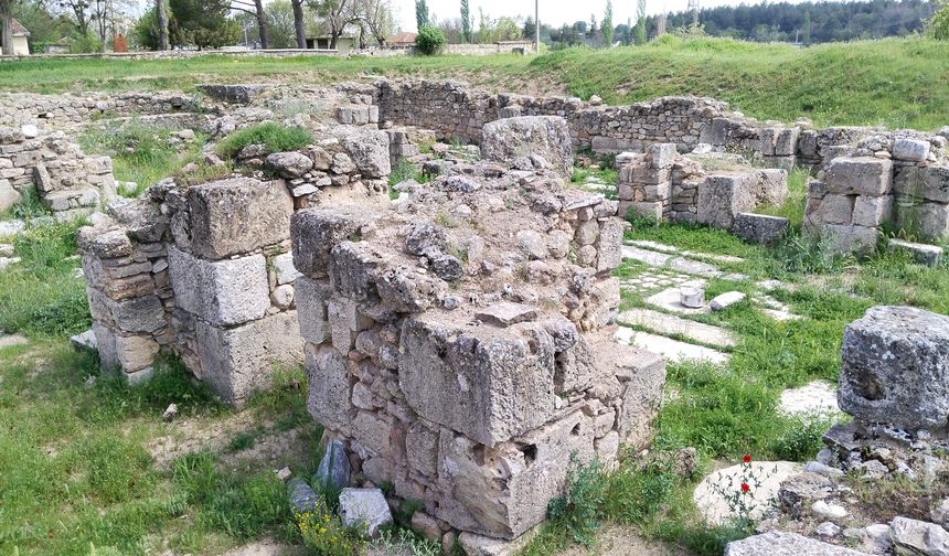 Selçikler'deki Sabeste Antik Kenti beklenen ilgiyi görmüyor! Çevre düzenlemesi mutlaka gerekiyor!