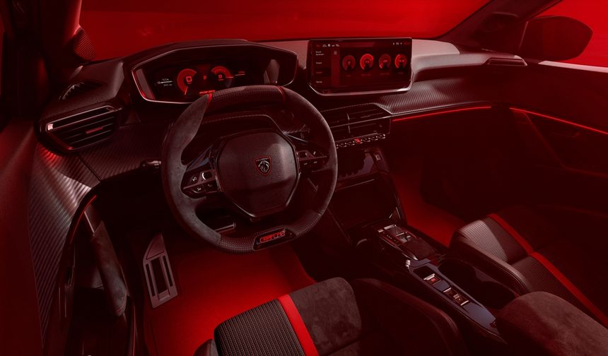 Peugeot E-208 GTi modeli bir çok özelliği barındırıyor