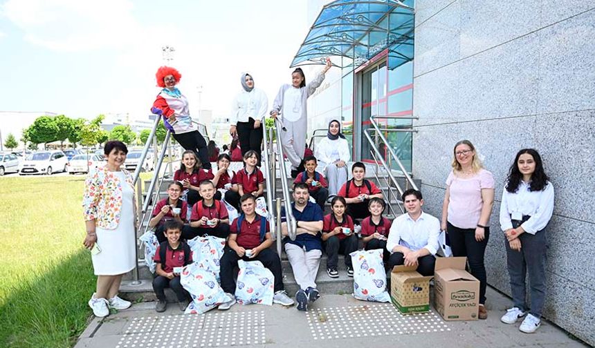 Uşak Üniversitesi ve İl Milli Eğitim Müdürlüğü, Tasarıma Merhaba De etkinliği yaptı