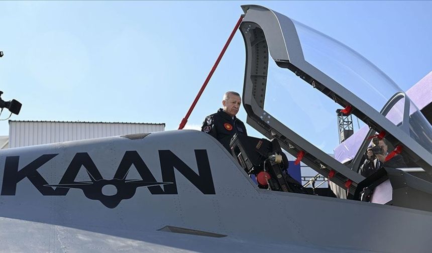 Türkiye'nin Milli Muharip Uçağı KAAN  Endonezya'ya 48 adet ihraç edilecek !