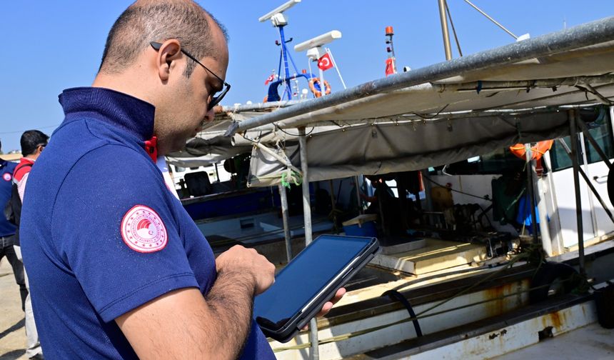 İzmir'de su ürünleri denetiminde 1 milyon 246 bin TL ceza kesildi