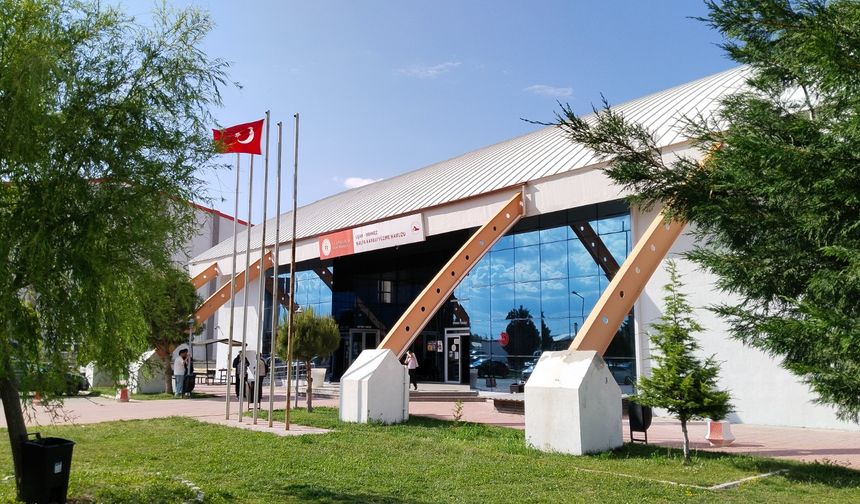 Uşak'ta yüzme öğrenenlerin şampuan sorunu!