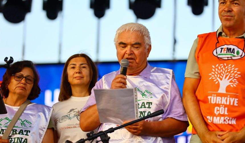 Uşak Çevre Gönüllüleri Derneği, Murat Dağı'nın yok olmasıyla suyun ulaşılamaz hale geleceğini bildirdi