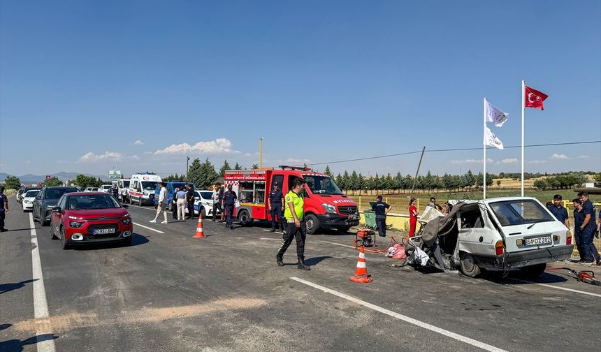 Uşak ve Ulubey yolundaki ölümlü kazalar TBMM'de gündem oldu