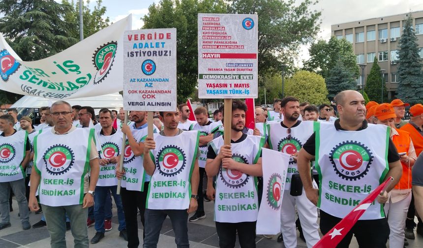 Uşak'taki işçiler evinin pazar harcını görmekte zorlanıyor