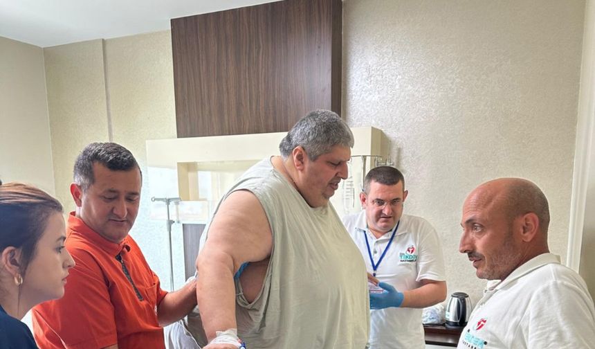 Aydın'dan gelen 310 kiloluk hasta Denizli'de tüp mide ameliyatıyla ayağa kalktı