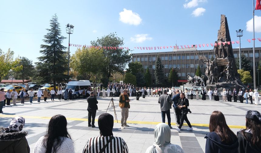 Uşak'ta "Gazze için Sessiz Çığlık" etkinliği!