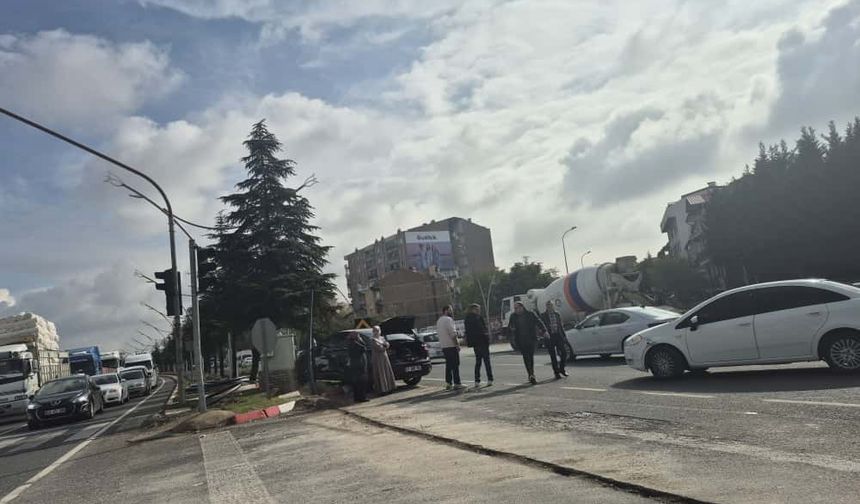 Ray sokağın kapanması da Uşak Ramada kavşaktaki kazalara çözüm bulmadı