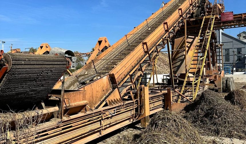 Uşak'ta bu yıl ipten dönen 100 yıllık fabrikanın sürekli çalışma için üretim sistemi değişecek!