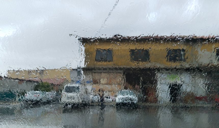 Uşak'ta 7 Ekim 2025 Salı'dan itibaren 3 gün yağmur bekleniyor