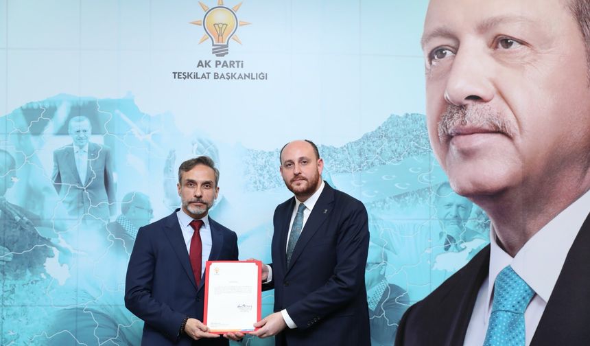 AK Parti Uşak Merkez İlçe Başkanı Mehmet Bitik oldu