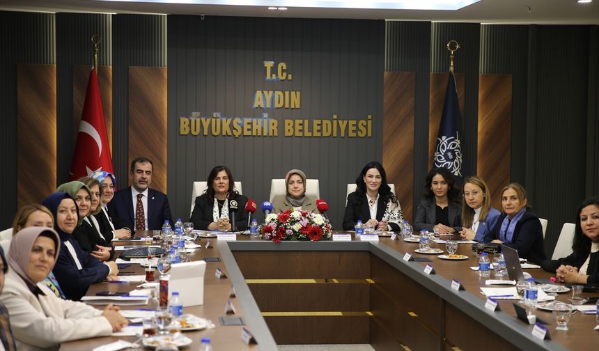 AK Parti Genel Merkez Kadın Kolları Başkanı Ercan, Aydın'da konuştu: