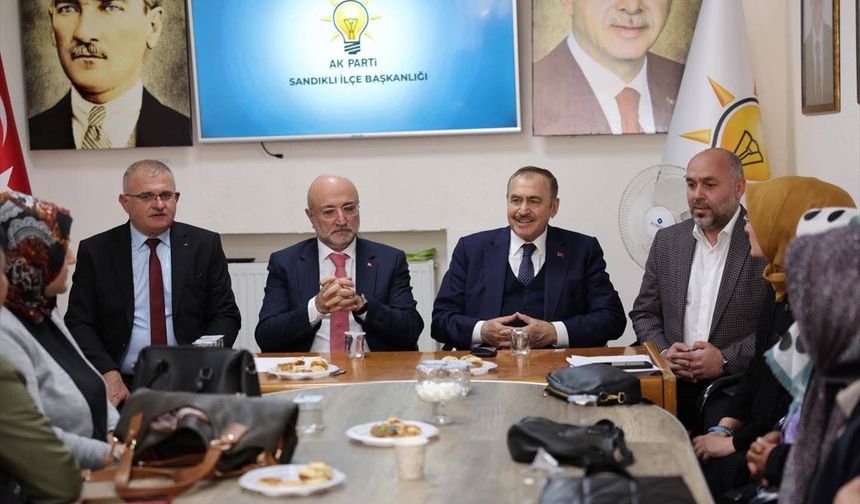Veysel Eroğlu Sandıklı'da AK Partiyi ziyaret etti