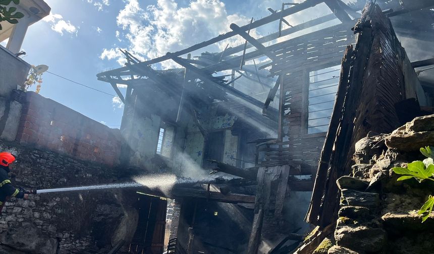 Aydın'da bir evde çıkan yangın söndürüldü