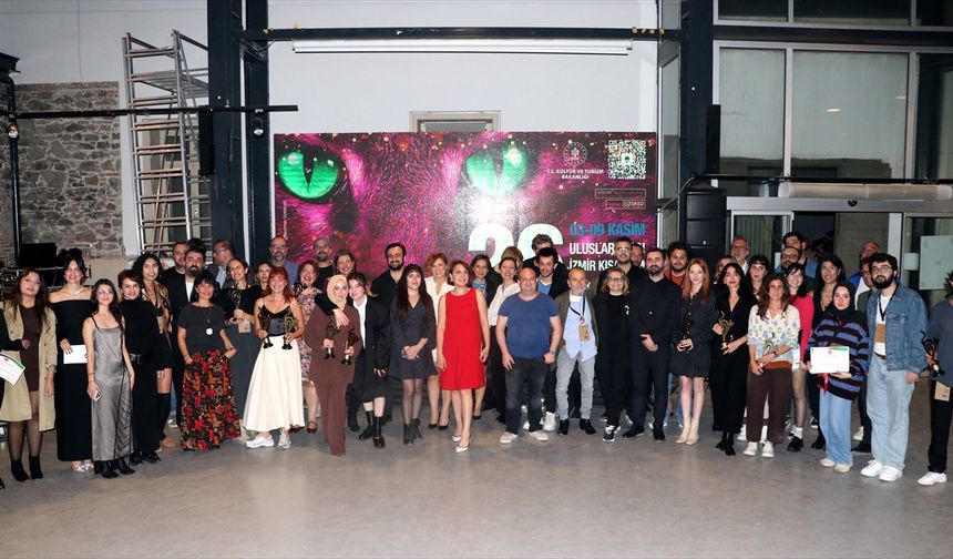 İzmir Kısa Film Festivali'nde ödüller verildi