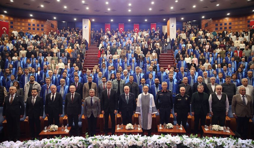 Pamukkale Üniversitesi'nin akademik yıl açılış töreni