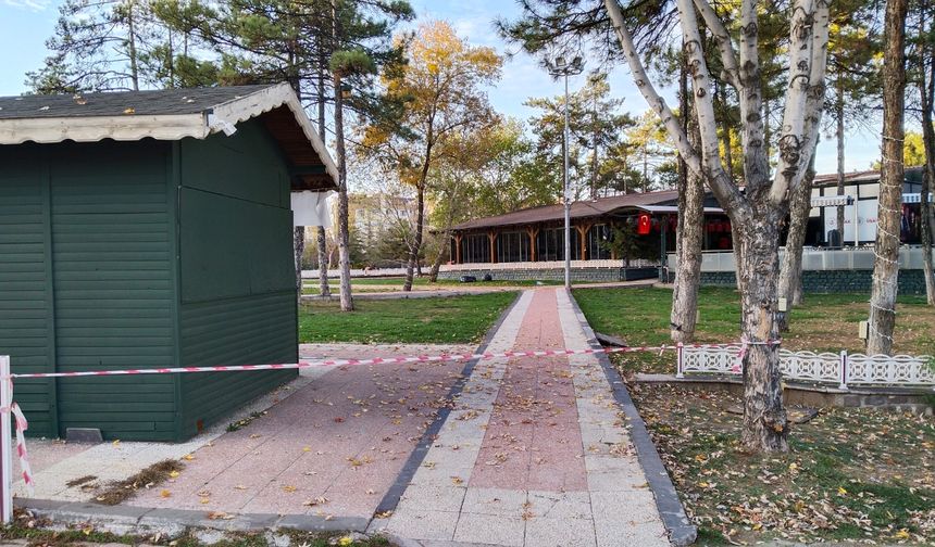 Uşak'taki Atapark sosyal tesisleri yeniden açıldı