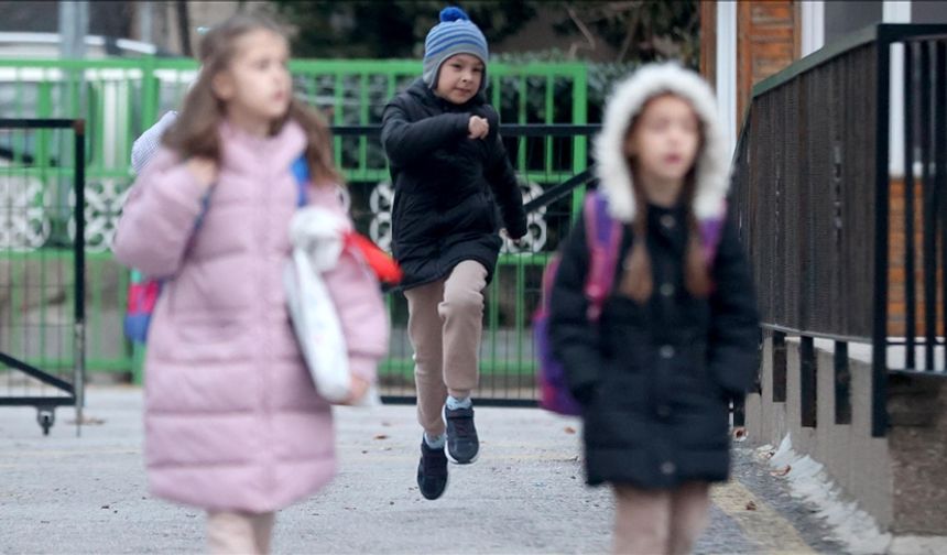 İlkokul öğrencilerine bilinçli tüketici dersi
