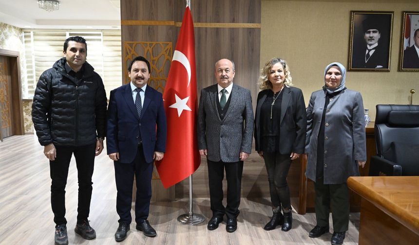 Uşak'ta üniversite ve kent işbirliğinden toplum yararlı çıkar