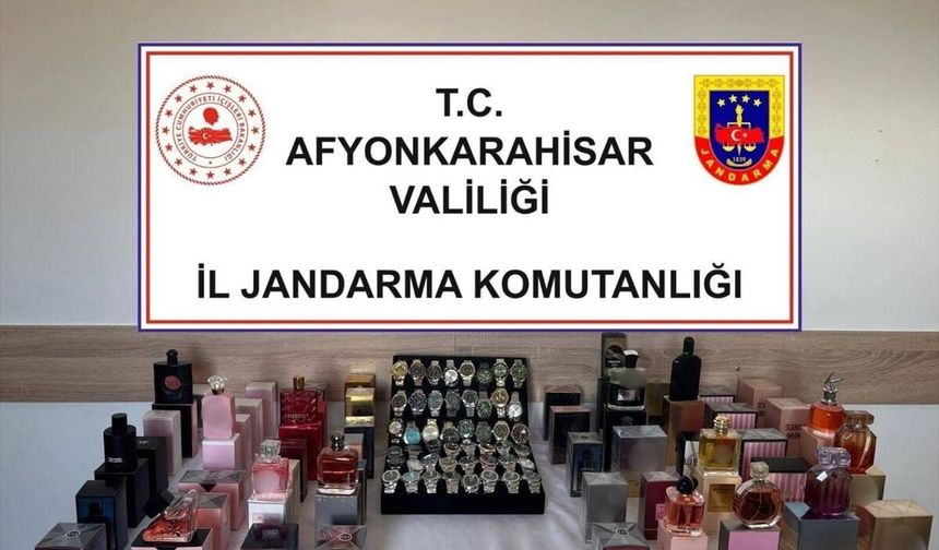 Afyonkarahisar'da jandarma kaçakçı peşine düşütü!