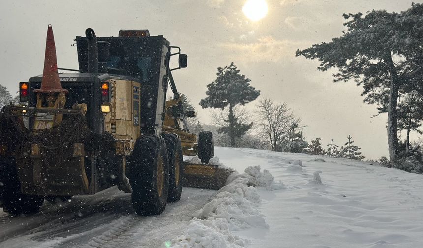 Bugün yağmur beklenen Uşak'ta yarın kar yağışı var!
