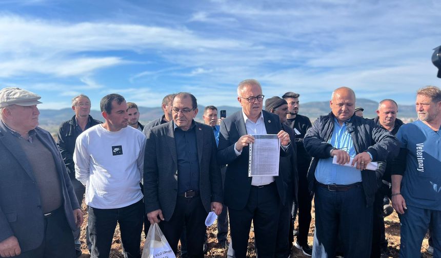 Uşak'ın Banaz ilçesinde 650 liralık arsaların 10'da 1 fiyatına alınmak istenmesine tepki