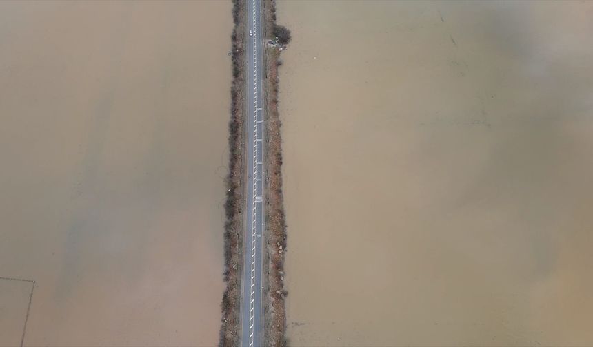 Uşak'ta yağmur bekleniyor! İzmir ve Manisa'nın yer aldığı 21 ile sarı kodlu uyarı!