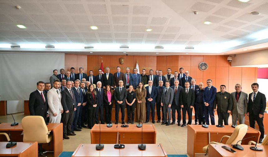 Uşak Valisi Aktaş İl Müdürleriyle Vedalaştı