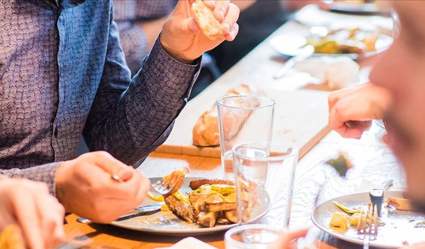 Uşak Sağlık Müdürlüğünden Yavaş Yeme Uyarısı !