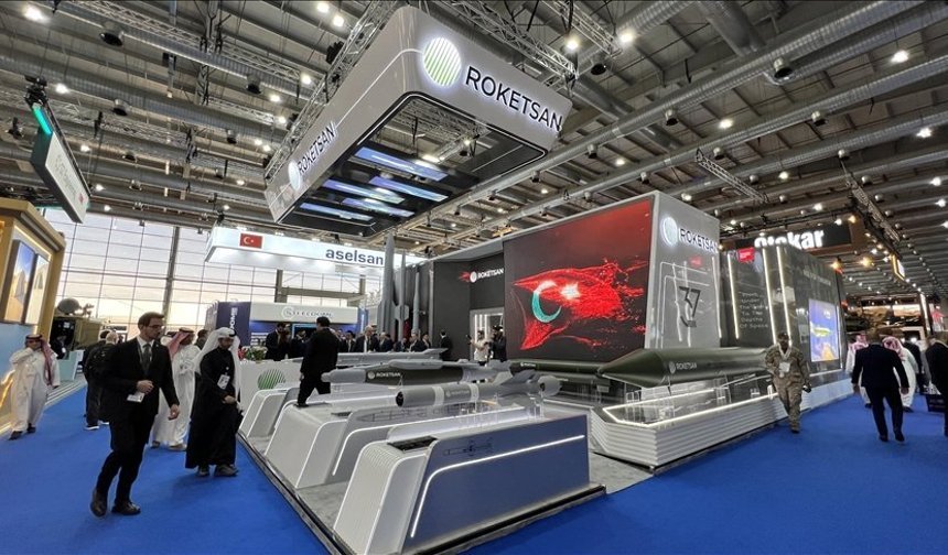 Türkiye'nin yeni mühimmatı EREN ilk kez dünyaya kendini gösteriyor!