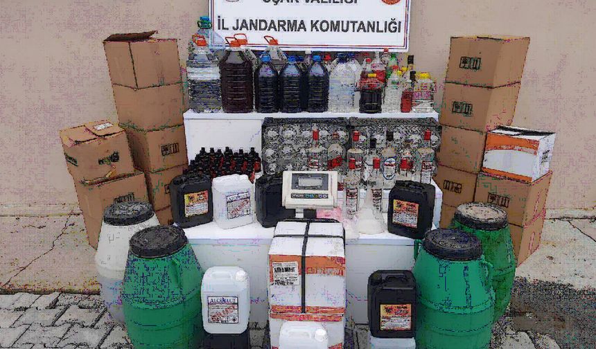 Uşak Ulubey'de sahte rakı, viski ve şarap operasyonu!