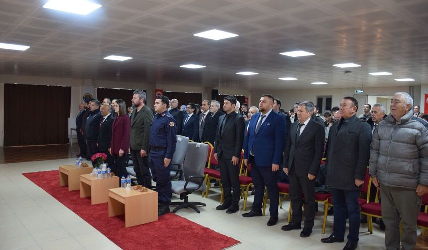 Uşak’ın Sivaslı ilçesindeki Anadolu İmam Hatip Lisesi’nde 18 Mart Şehitleri Anma programı düzenlendi