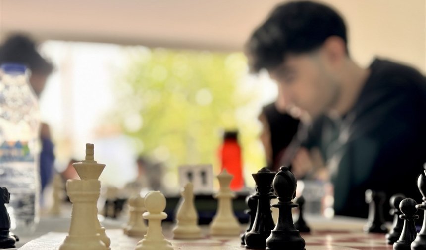 Çanakkale şehitleri için satranç turnuvası yapılıyor